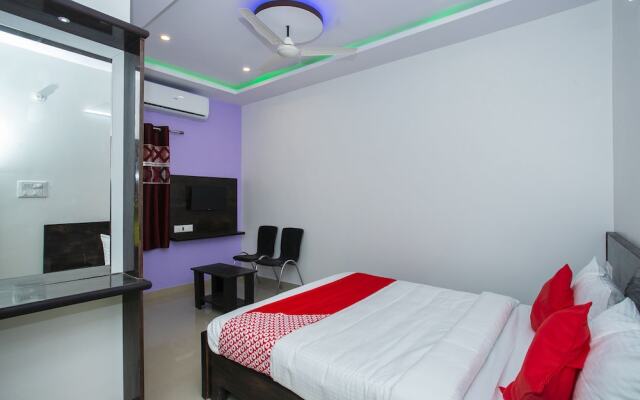 OYO 19704 Sai Dham Comfort