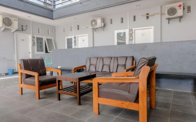 Oyo 1176 J3 Residence Syariah