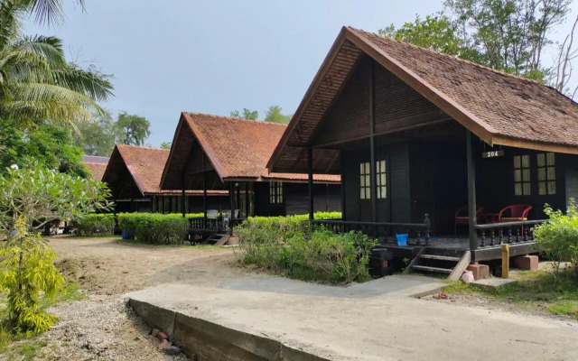 Alun Alun Island Resort