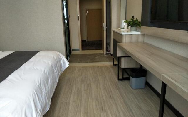 Thank Inn Plus Hotel Anhui Chuzhou Tianchang New Passenger Transportation Center – Guest Rooms – Chuzhou