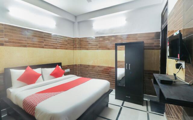 OYO Flagship 49326 CSRK