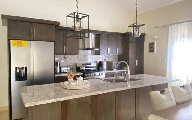 Luxury 5 Bedrooms Villa in Hispañola -sosua