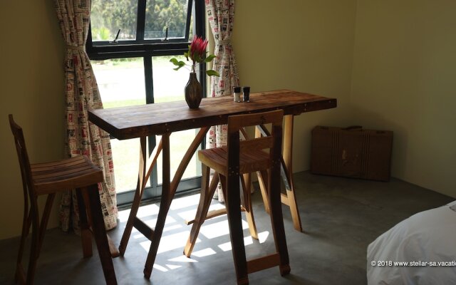 Stellar Overberg Travellers Lodge