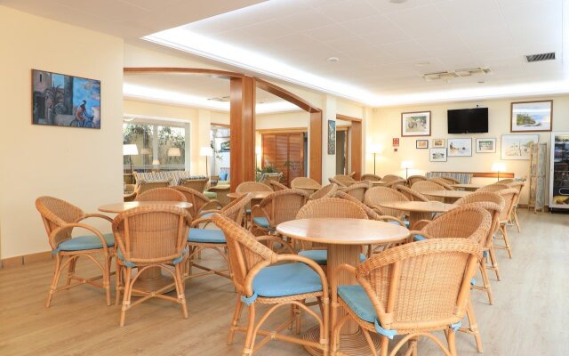 Hotel Dwo Les Palmeres