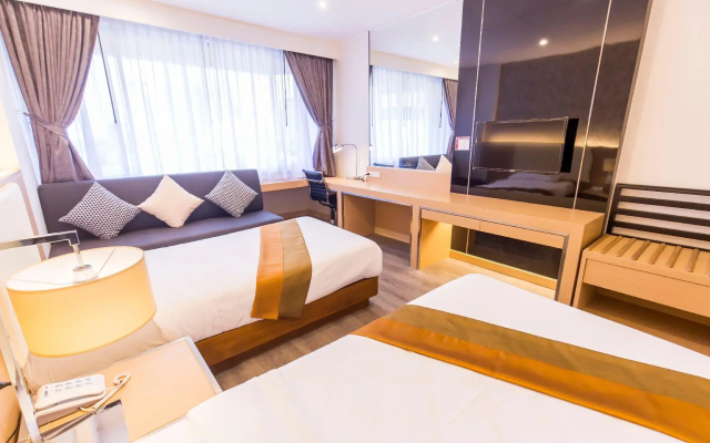 Nana Hotel