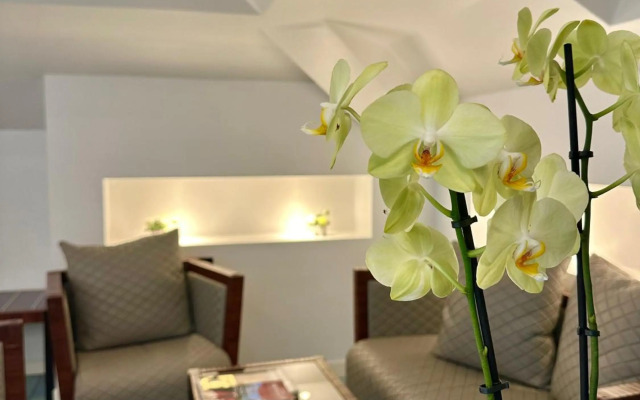 Hotel Club House