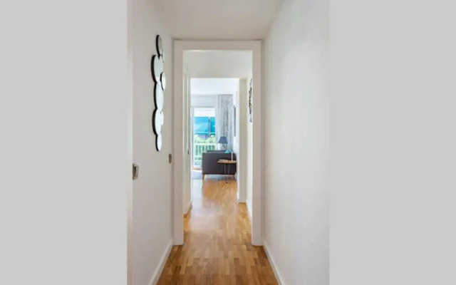 Art House Renoir Plaza Universitat Sant Antoni