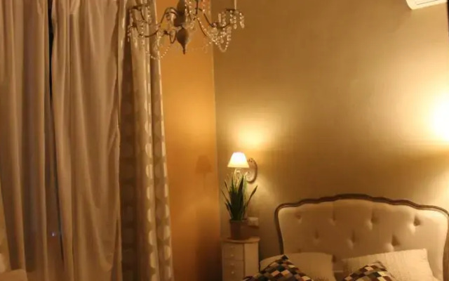 Suites Villa Tower