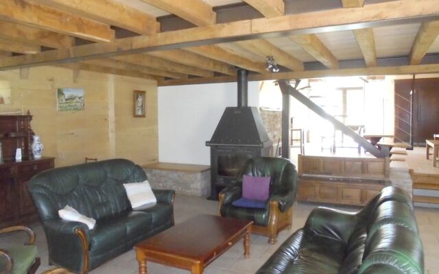 House With 4 Bedrooms in Castelnau-de-mandailles, With Wonderful Mount