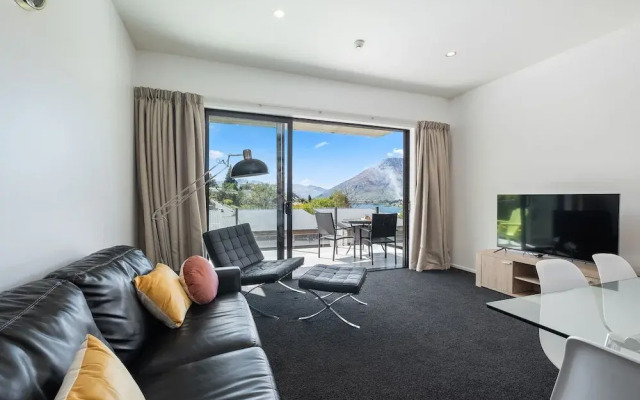 Brookside Gem Modern 2 Bedroom Apartment