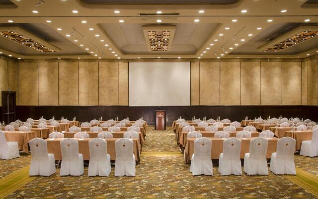 Family Luxury Suites by Velas Vallarta - All Inclusive