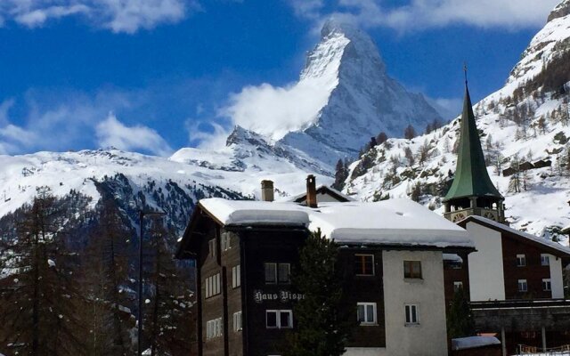 Haus Malva - great Matterhorn views.