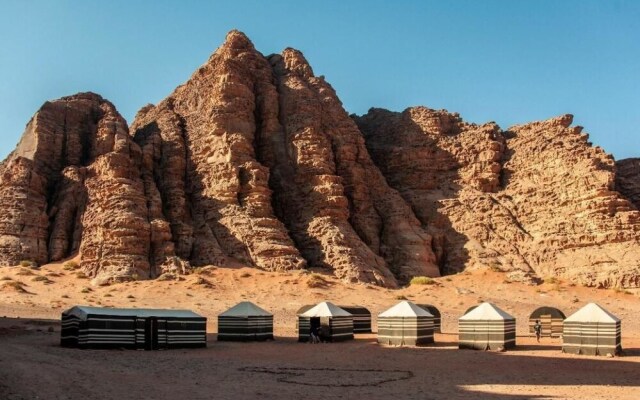 Wadi Rum Bedouins Sunset