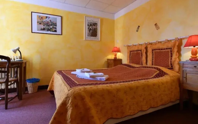 Logis Hotel le Louvre