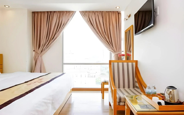 Nhat Linh Da Nang Hotel