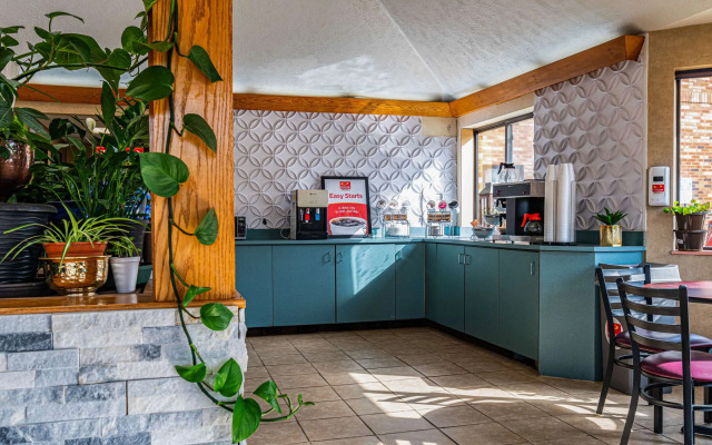 Econo Lodge Cleveland Southeast - Kent