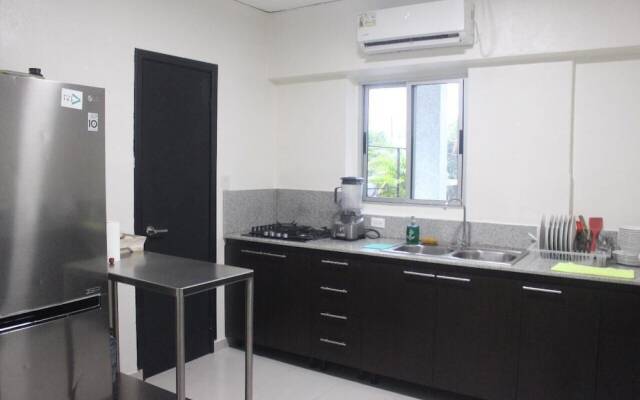 Edens Garden Hostal