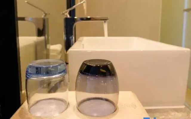 Yishang Hotel (Yangjiang Baili Plaza Donghuicheng)