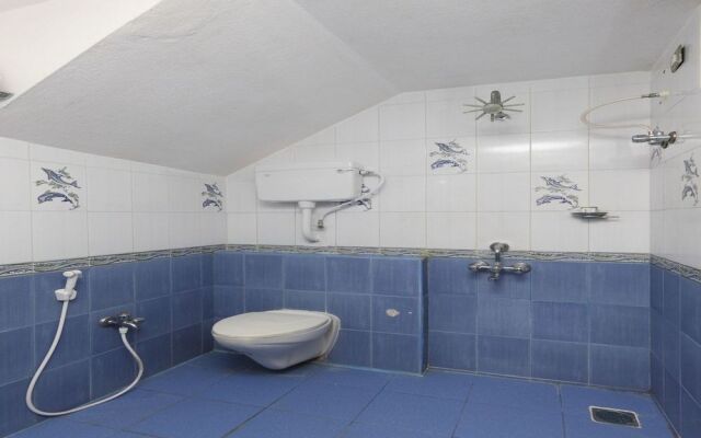 OYO 12785 ART Guest House