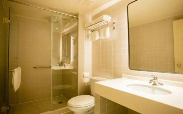 Jinjiang Inn Wuxi Huishan District government Wanda Plaza