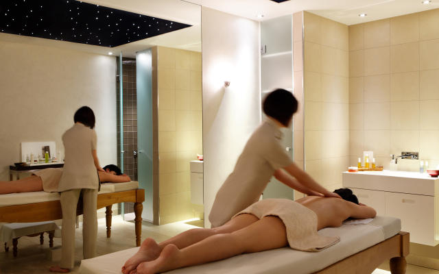 Majestic Hotel - SPA Champs Elysées