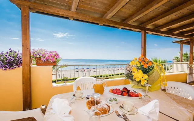 Villaggio Punta Alice Srl