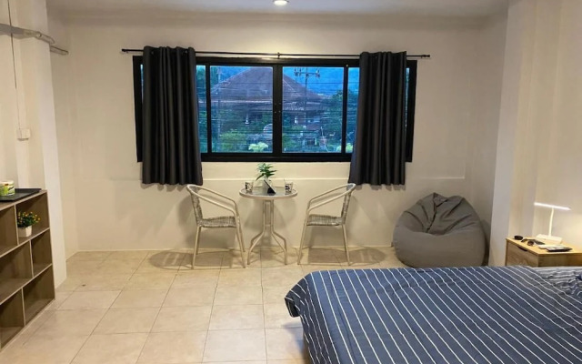 84 Bar ve Konuk Evimiz