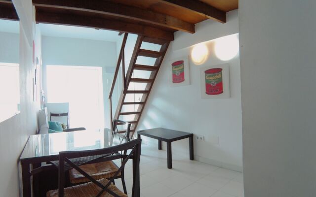 Estudio cercano a Plaza Castilla CBA4