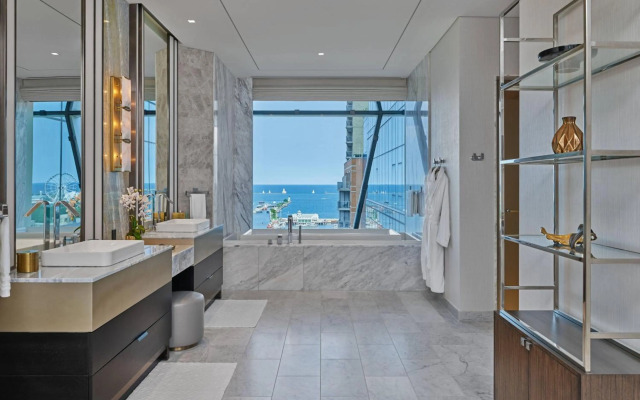 The St. Regis Chicago