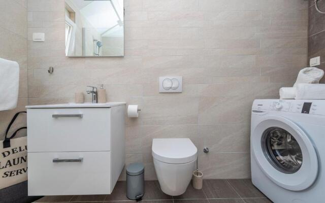 Luxury Apartments - La Vir 3 & 4