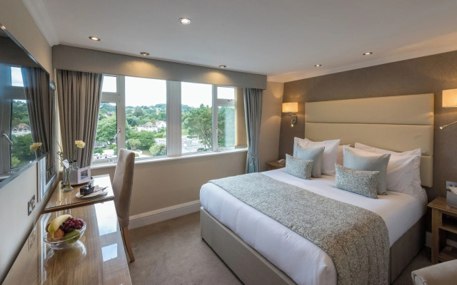 The Victoria Hotel & Source Spa