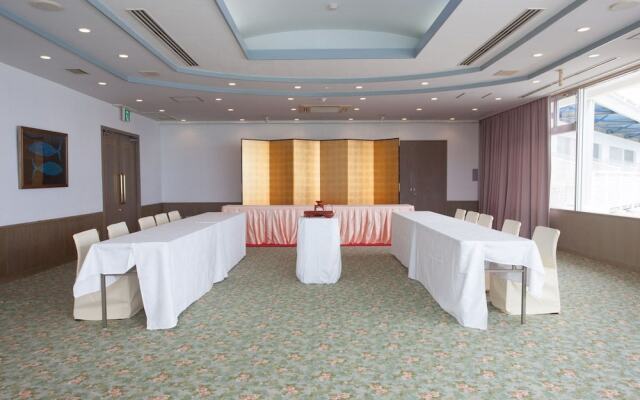 YYY CLUB iE RESORT