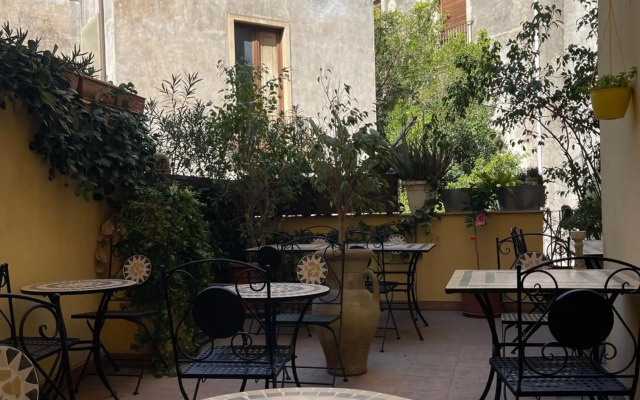 Umberto House Catania