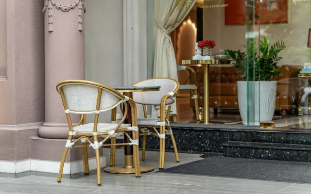 Golden Tree Hotel & Apartment