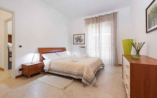 Flats4Rent Happy Days