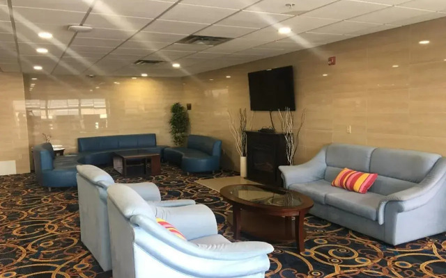 Days Inn & Suites by Wyndham Fort Saskatchewan