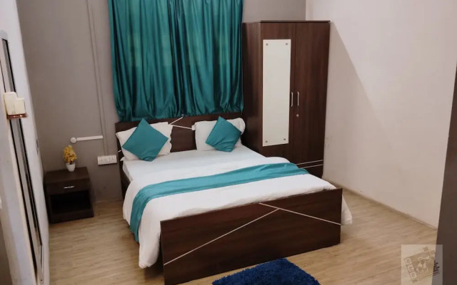 6 CR Hotel Natraj Aurangabad