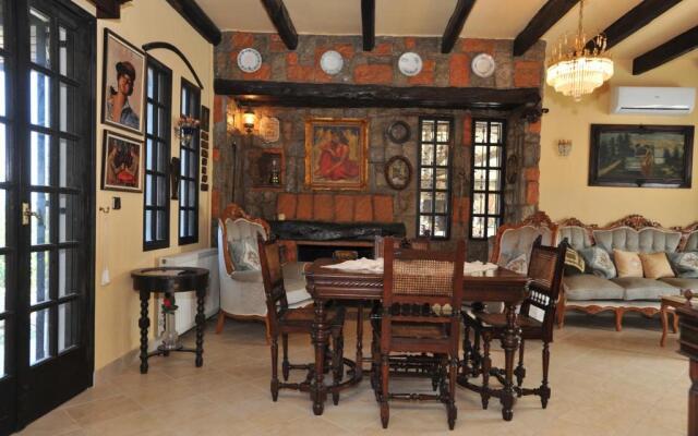 Corfu Green Paradise - Luxury Villa in Mistralatika, Kato Korakiana