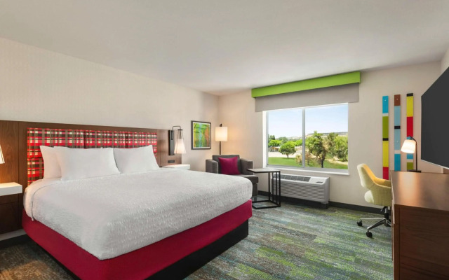 Hampton Inn & Suites Oroville
