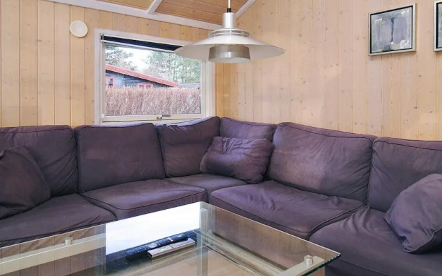 Cozy Holiday Home in AsnÃ¦s near Fishing