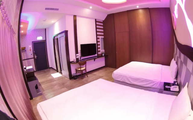 Wind Hotel