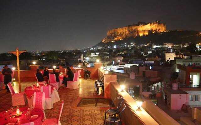 Om Heritage Hotel