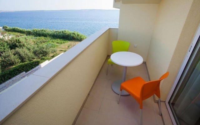 Vila 4m - Boarding House And Apartments