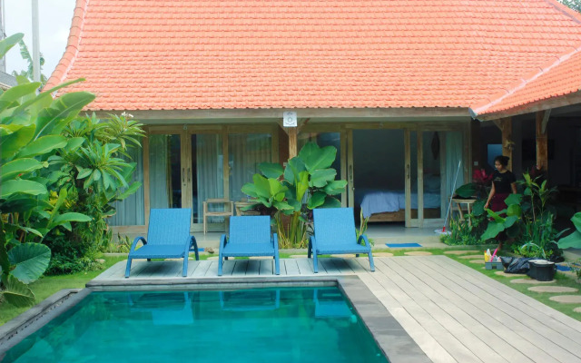 Peaceful Haven 6BR Private Pool Villa in Canggu