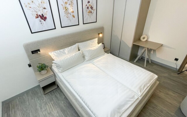 ARUS Hotels