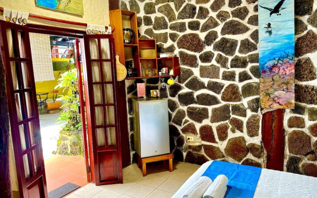 Casa del Lago Lodging House