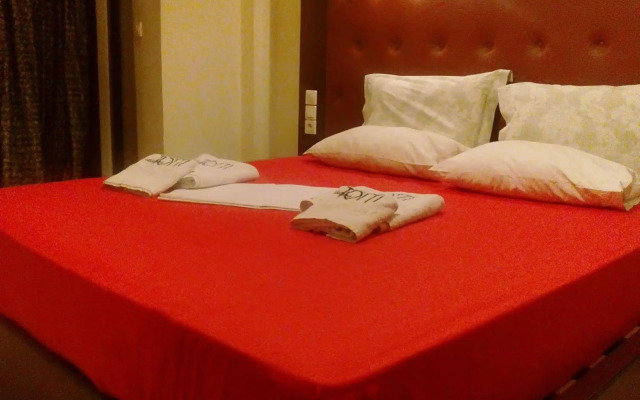 Toti Boutique Rooms