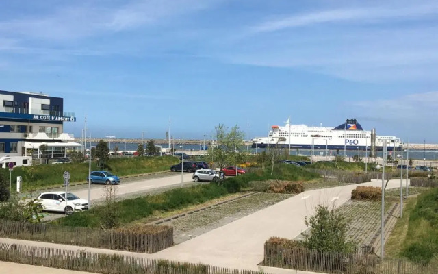 Escale marine à Calais 4 étoiles