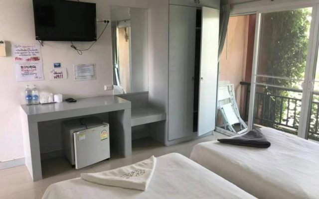 Rose Villa Resort