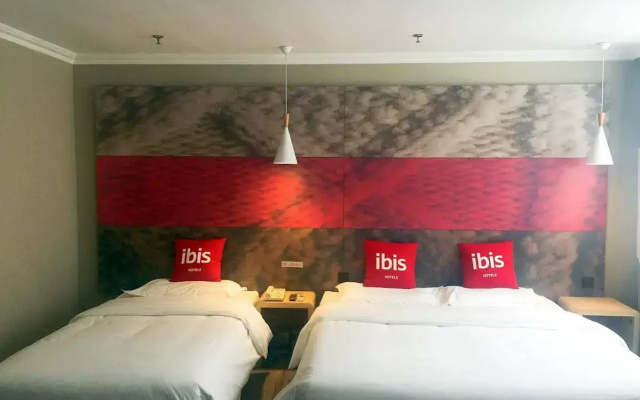Отель ibis Beijing Sanlitun Tuanjie Lake